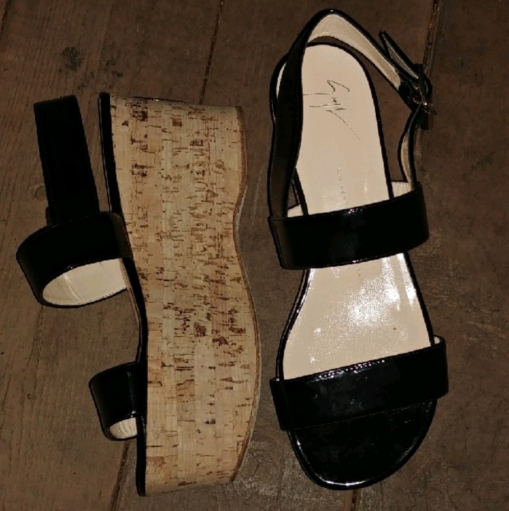 Giuseppe Zanotti platform sandals - Picture 1 of 10